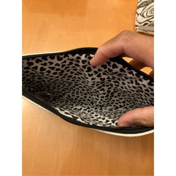 Brighton Collectibles Love Zipper Pouch, NWOT - Picture 2 of 4